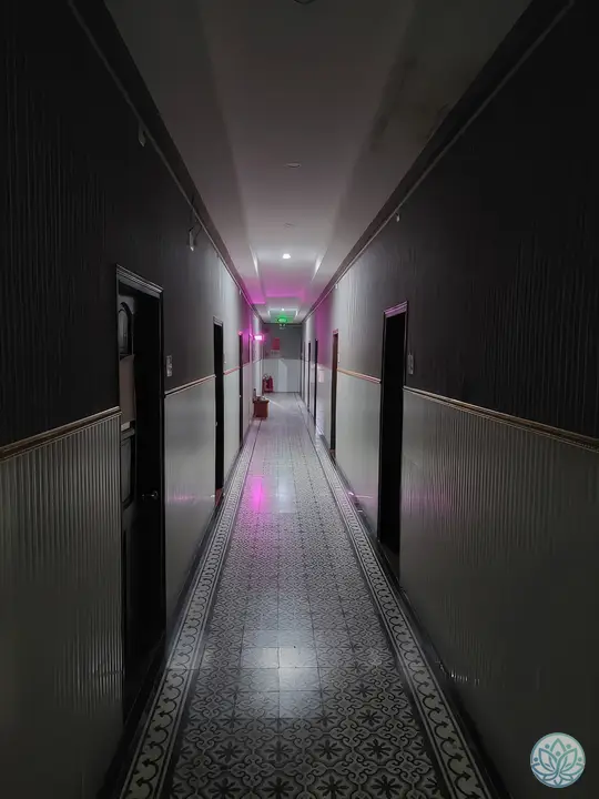 긴 복도